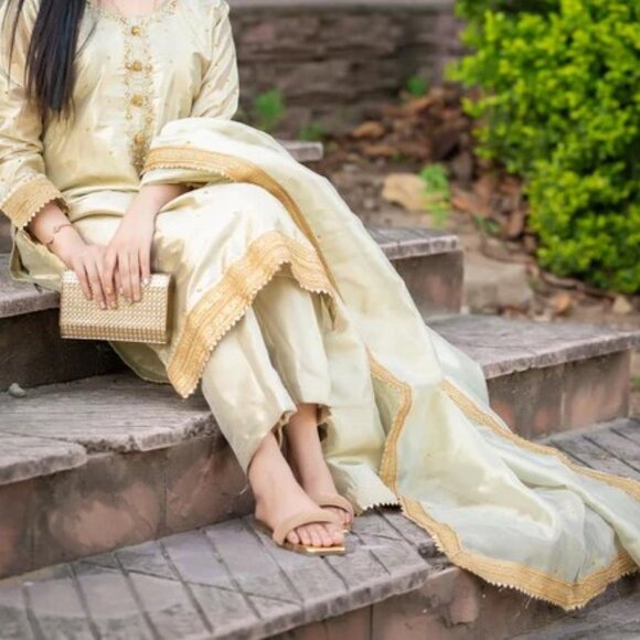 Indian Pakistani EID / WEDDING - 3 PIECE KURTA SALWAR SUIT - Picture 3 of 4